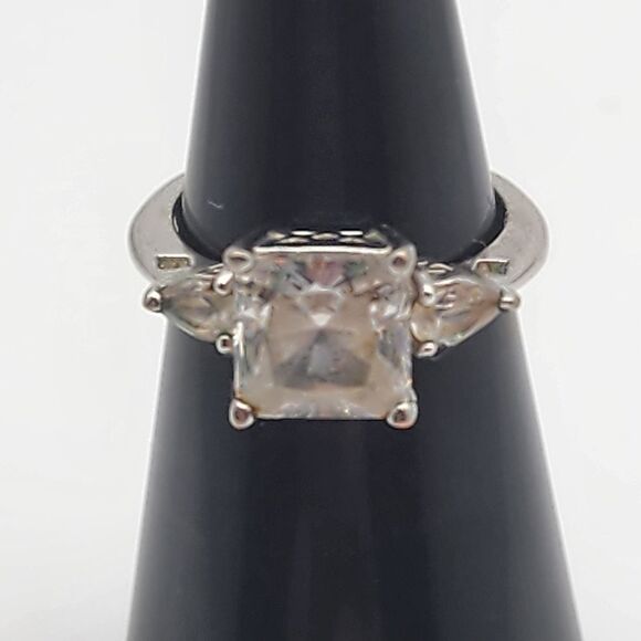 Premier Designs Proposal Silver Tone & Clear CZ Ring (6) - Picture 1 of 8
